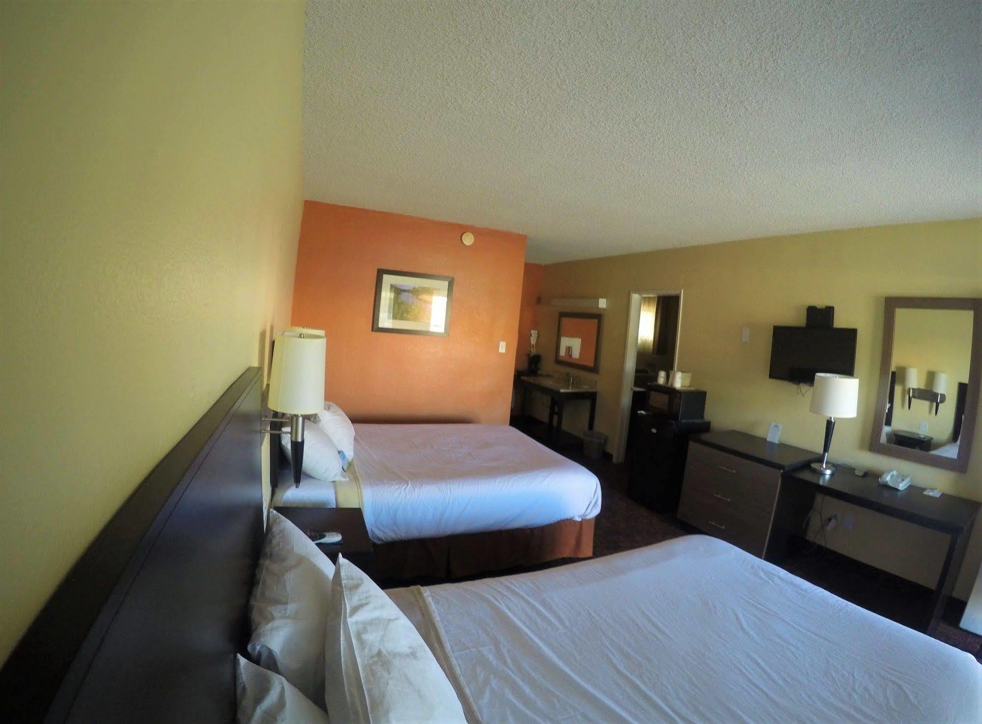 Motel Americas Best Value Ca