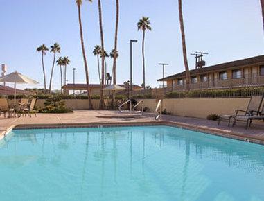 Americas Value Ca Blythe