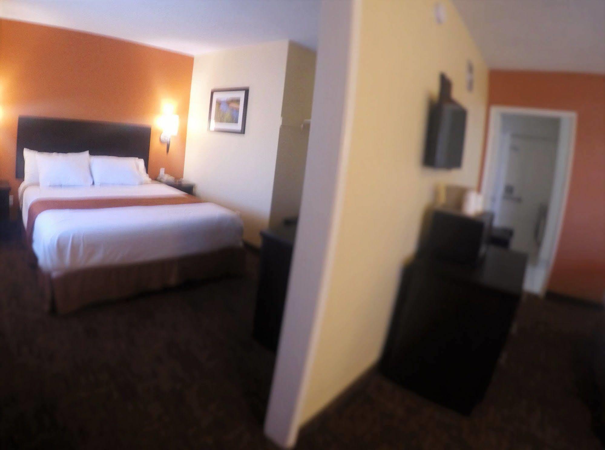Motel Americas Value Ca 2*